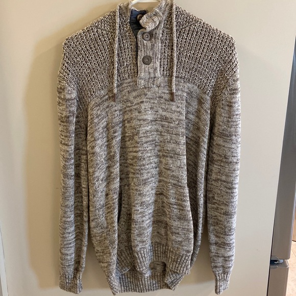 Commerce Other - 🎉🎉1X HOST PICK🎉🎉 Commerce Hooded Sweater